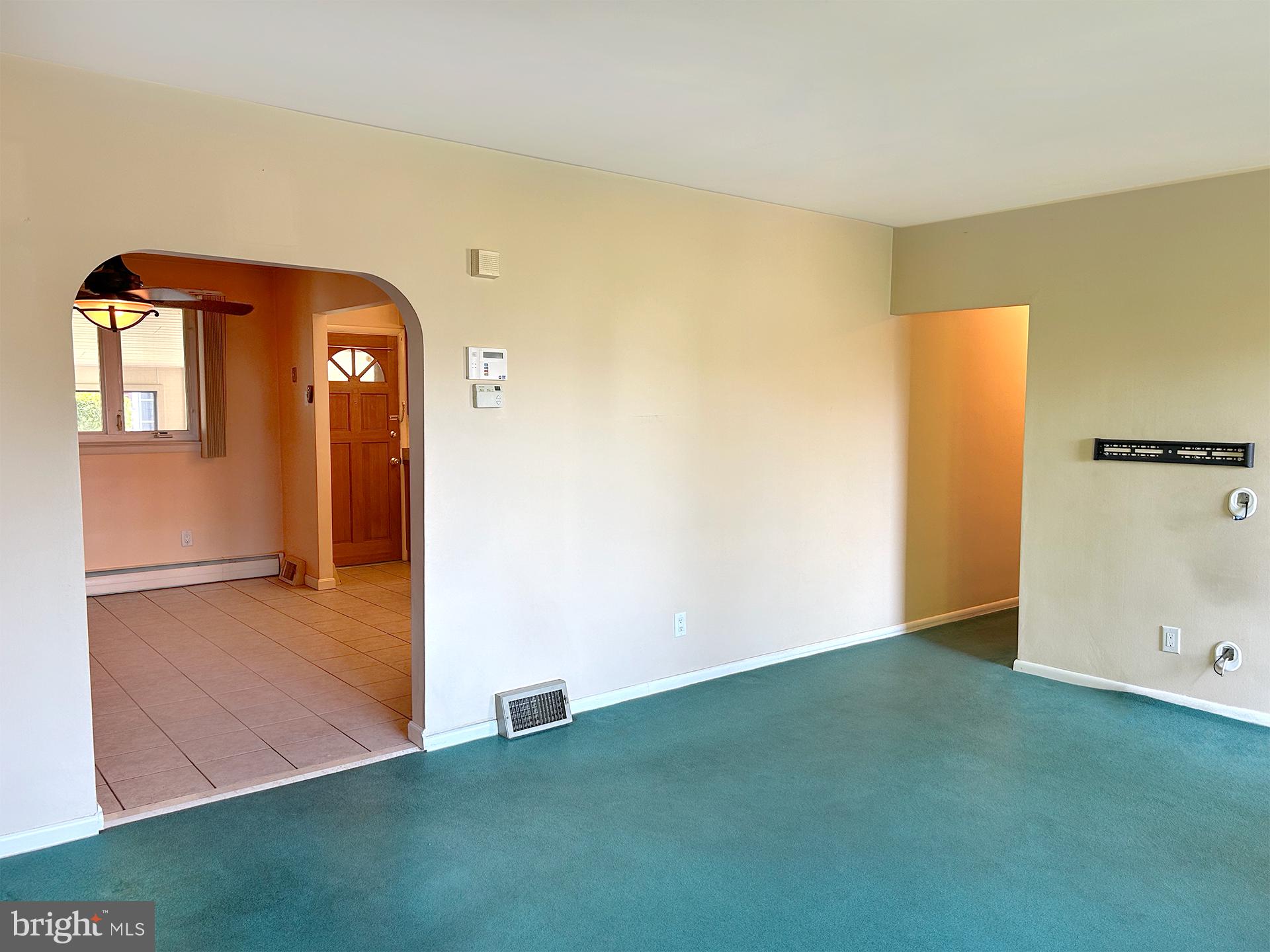 2125 Lott Avenue Philadelphia, PA 19115 - Photo 10 of 21 Spacious entryway with inviting light.