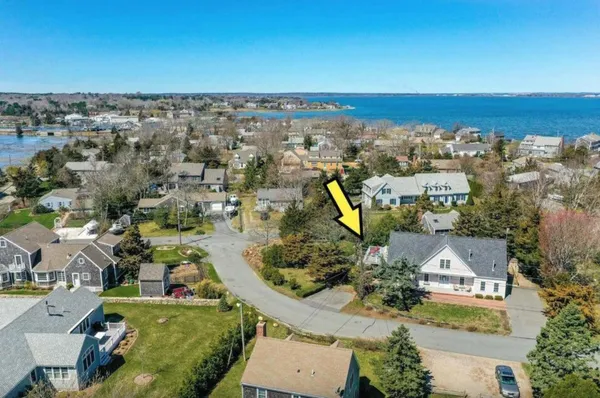 $4,000 | 15 Bay View Road, Barnstable, MA 02630