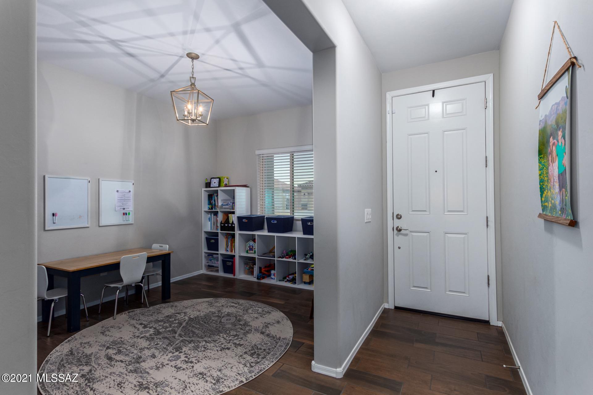9848 North Howling Wolf Road Marana, AZ 85653 - Photo 16 of 44