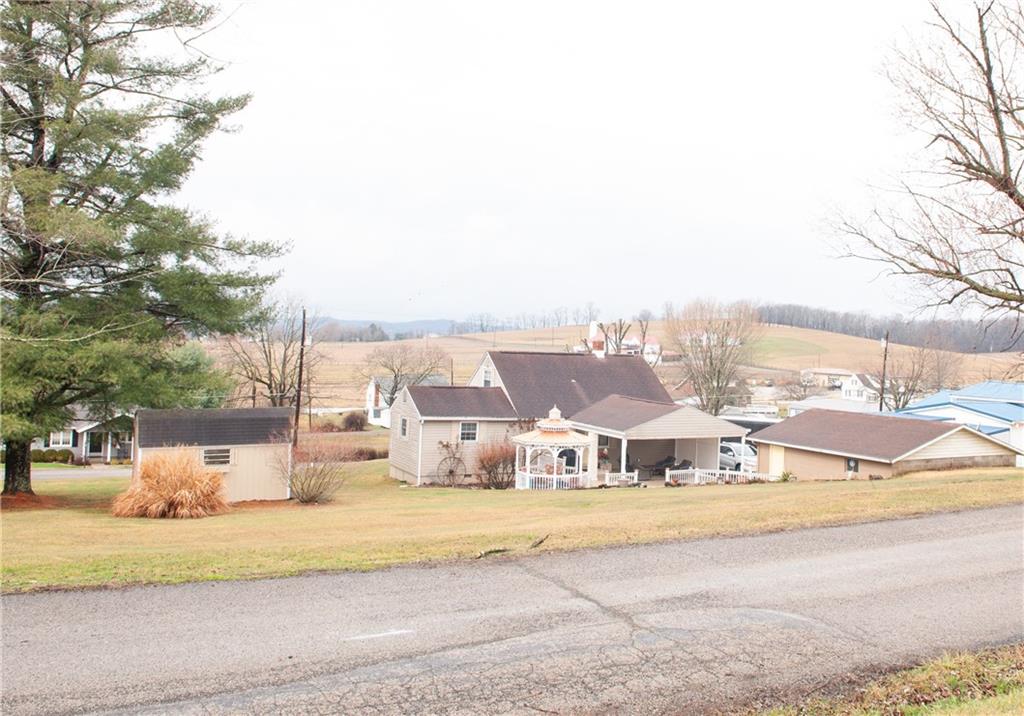 106 Maple Street Rices Landing, PA 15357 - Photo 9 of 44