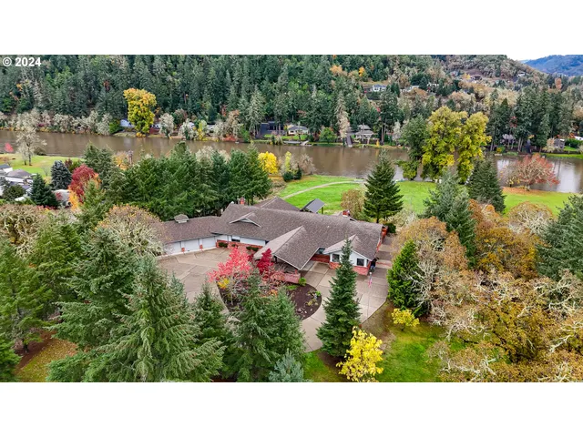 $1,870,000 | 1081 Umpqua College Road, Roseburg, OR 97470