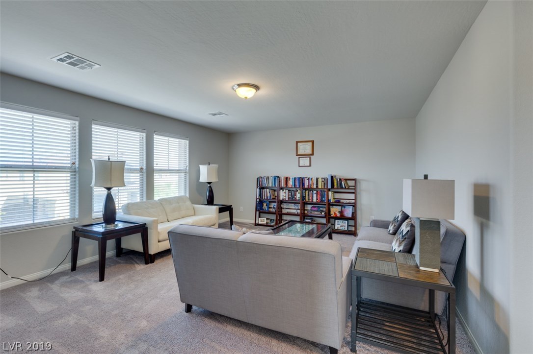 45 Vega Ridge Way Las Vegas, NV 89183 - Photo 25 of 38 Gallery Image 25