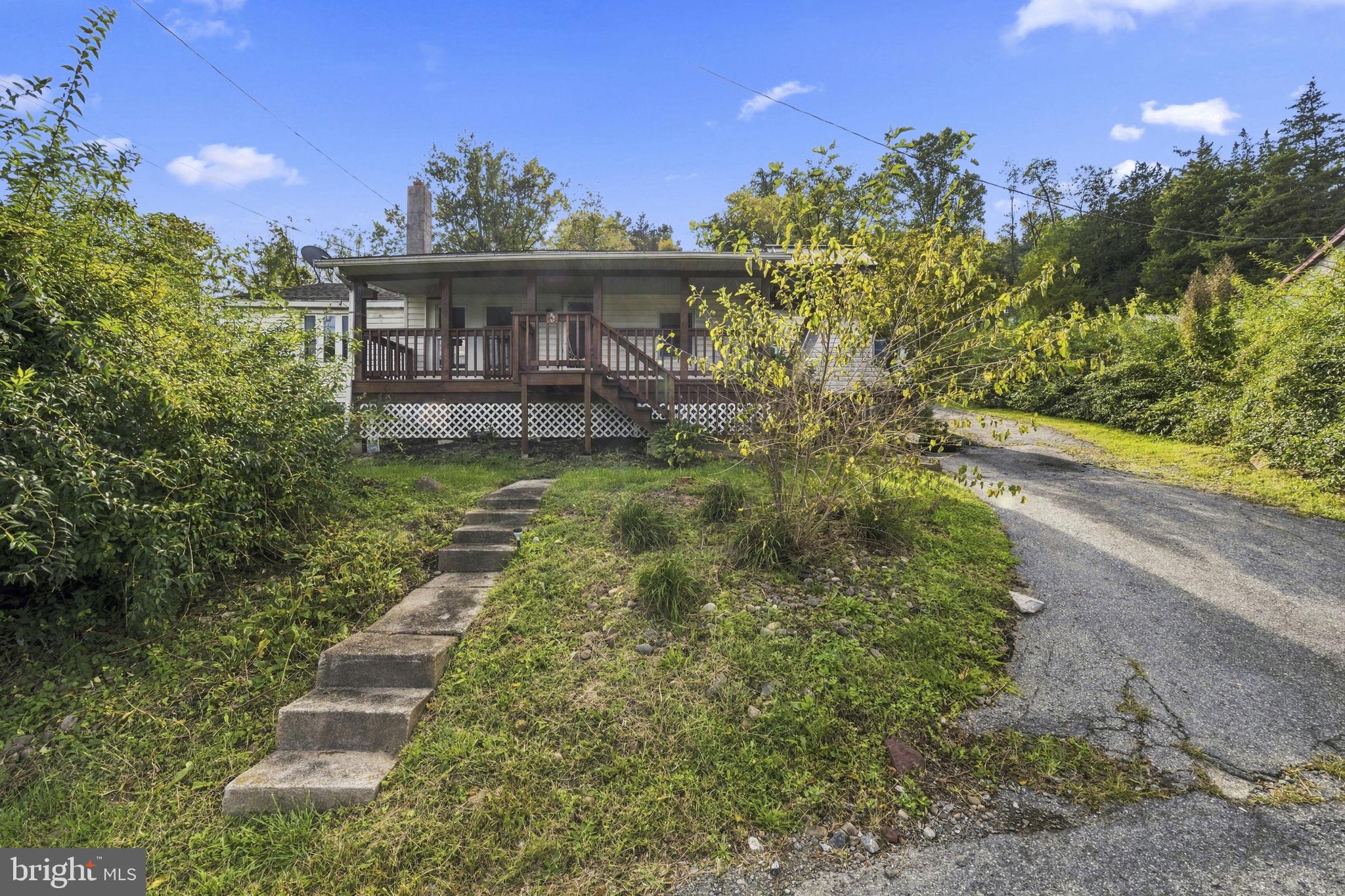 640 Walnut Road Birdsboro, PA 19508 - Photo 2 of 21 Gallery Image 2