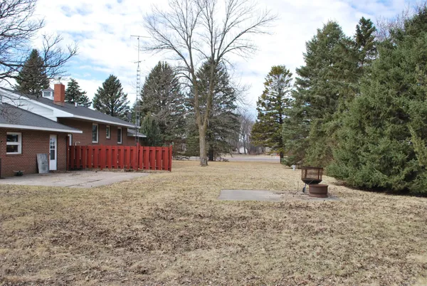 $344,900 | 2404 Highway 15, Truman, MN 56088