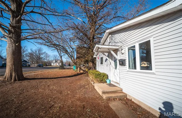 $179,000 | 221 Watson Road, Sullivan, MO 63080