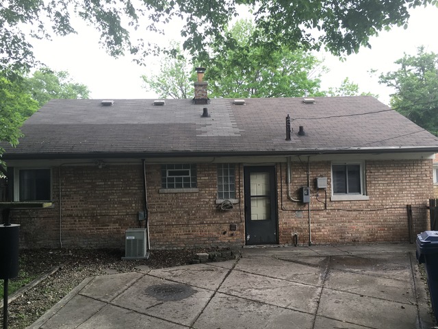 2143 Hawthorne Road Homewood, IL 60430 - Photo 2 of 16