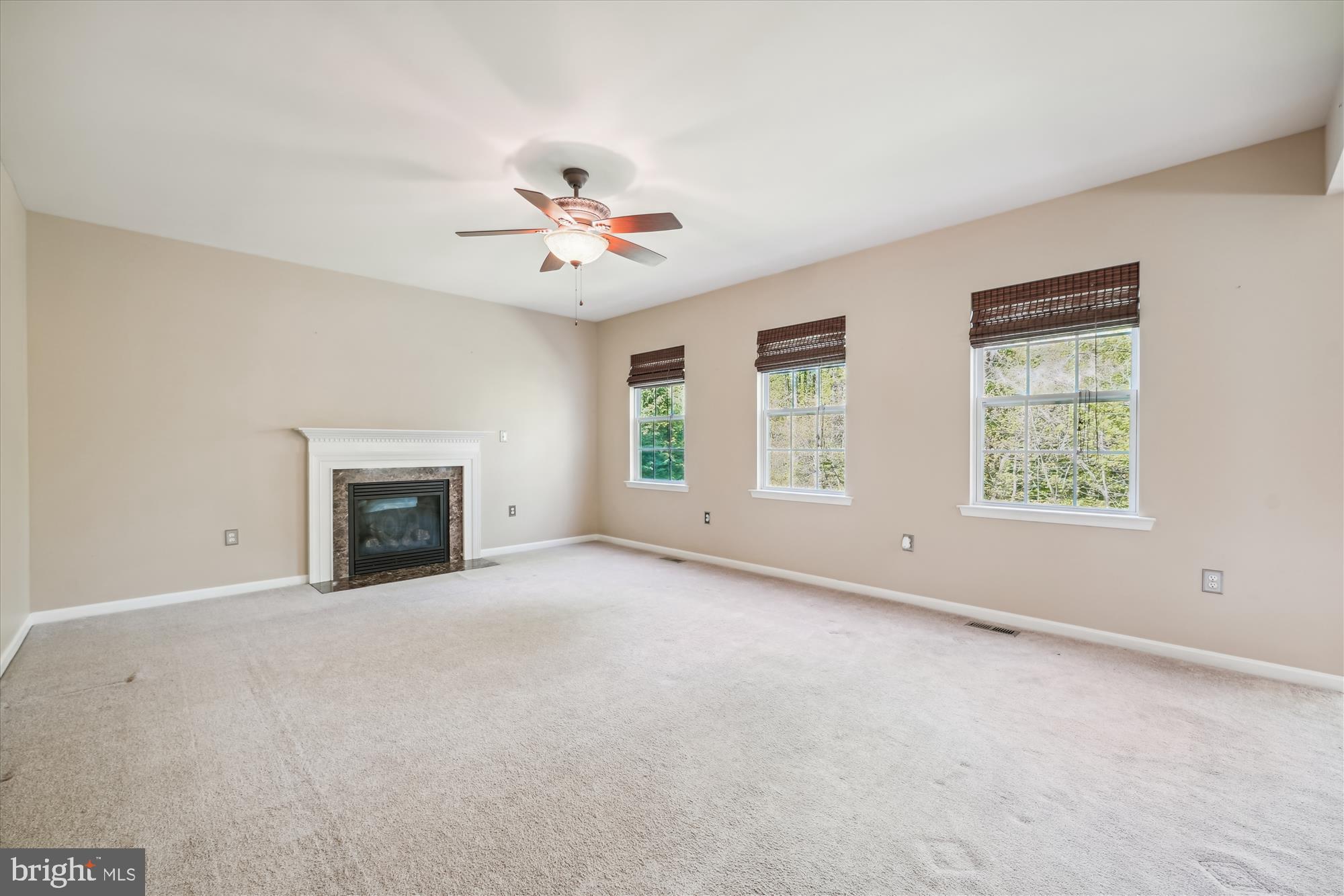 2063 Baythorne Road Prince Frederick, MD 20678 - Photo 13 of 32 Family Room