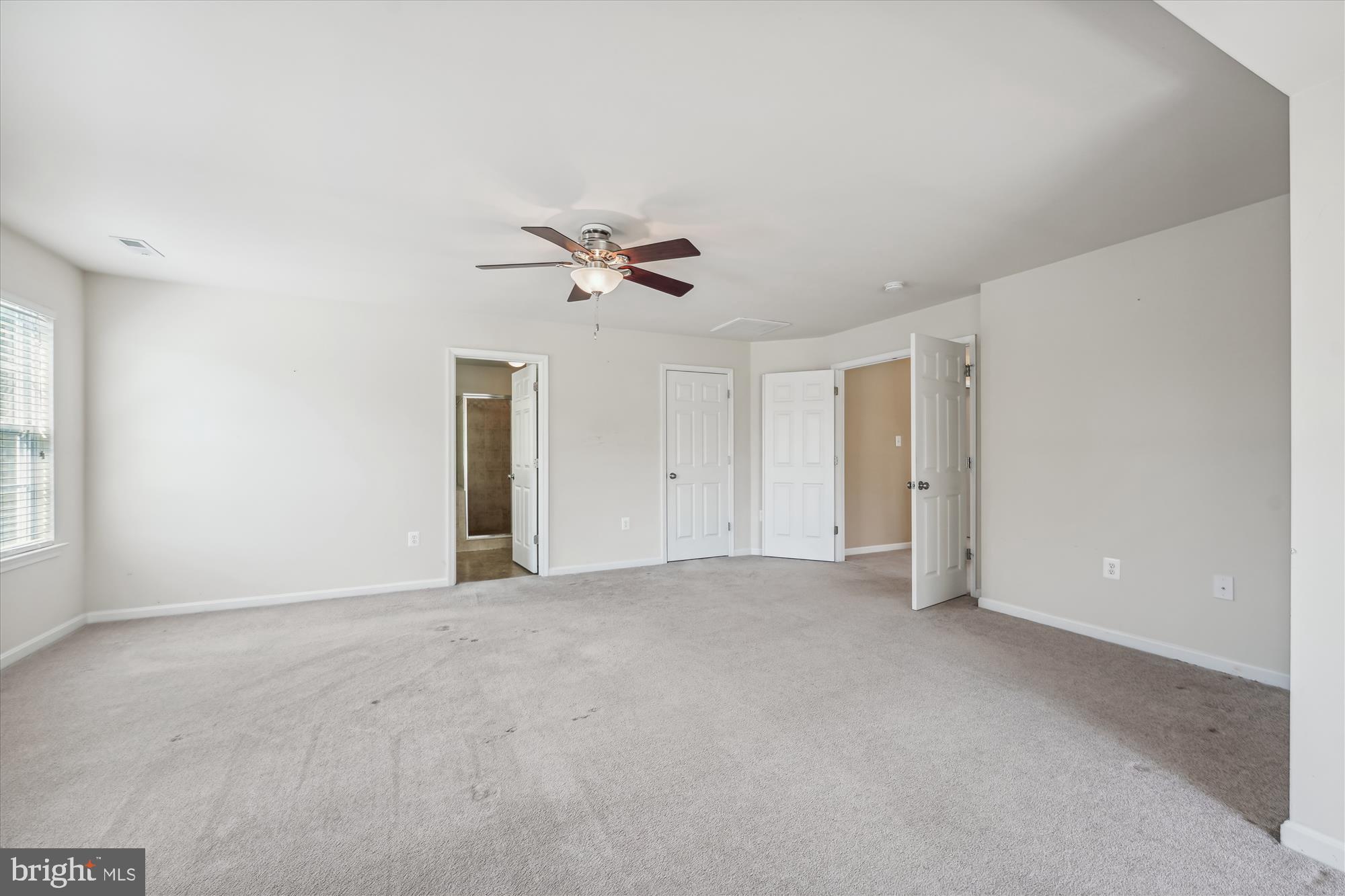 2063 Baythorne Road Prince Frederick, MD 20678 - Photo 19 of 32 Primary Bedroom