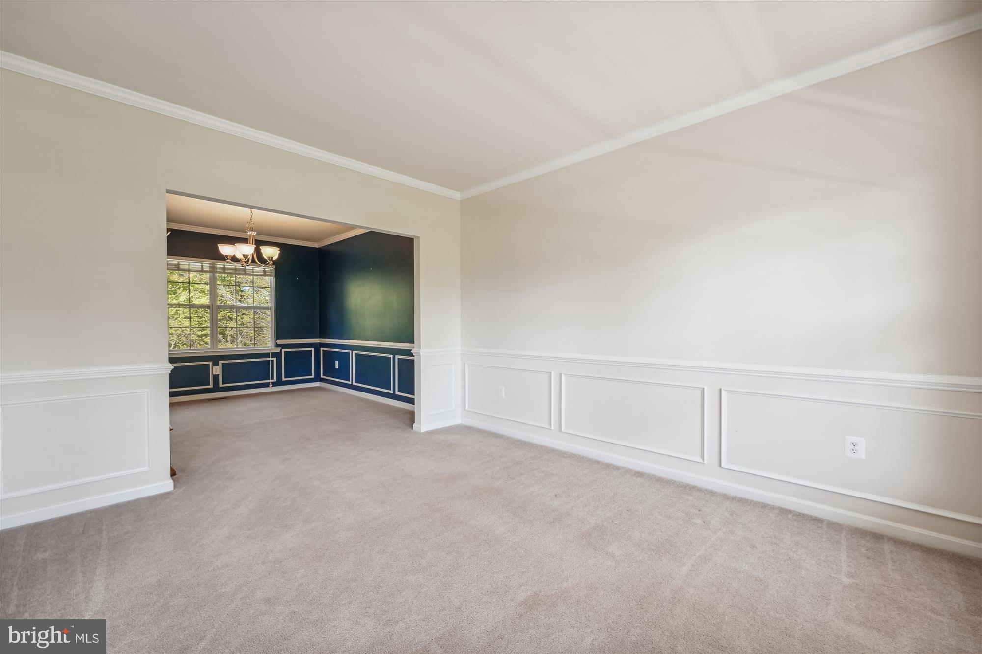 2063 Baythorne Road Prince Frederick, MD 20678 - Photo 8 of 32 Living Room