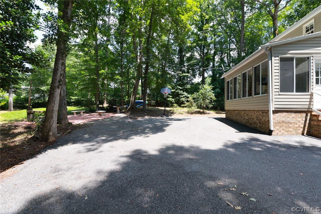 2000 Camborne Road Chesterfield, VA 23236 - Photo 40 of 44 View of terrace