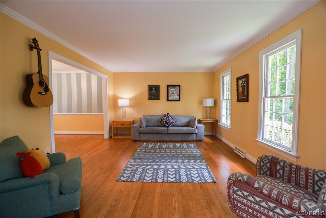 2000 Camborne Road Chesterfield, VA 23236 - Photo 4 of 44 Hardwood floored living room with natural light