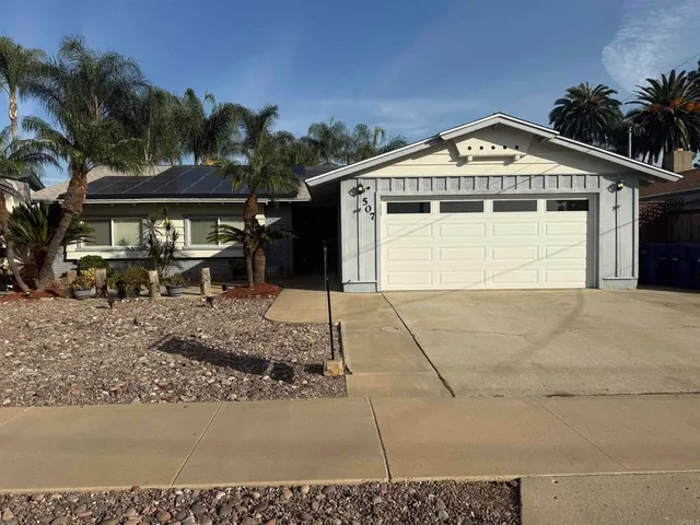 $799,000 | 507 Terra Lane, El Cajon, CA 92019