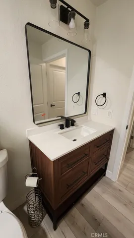 $4,000 | 3219 Colorado Avenue, Santa Monica, CA 90404