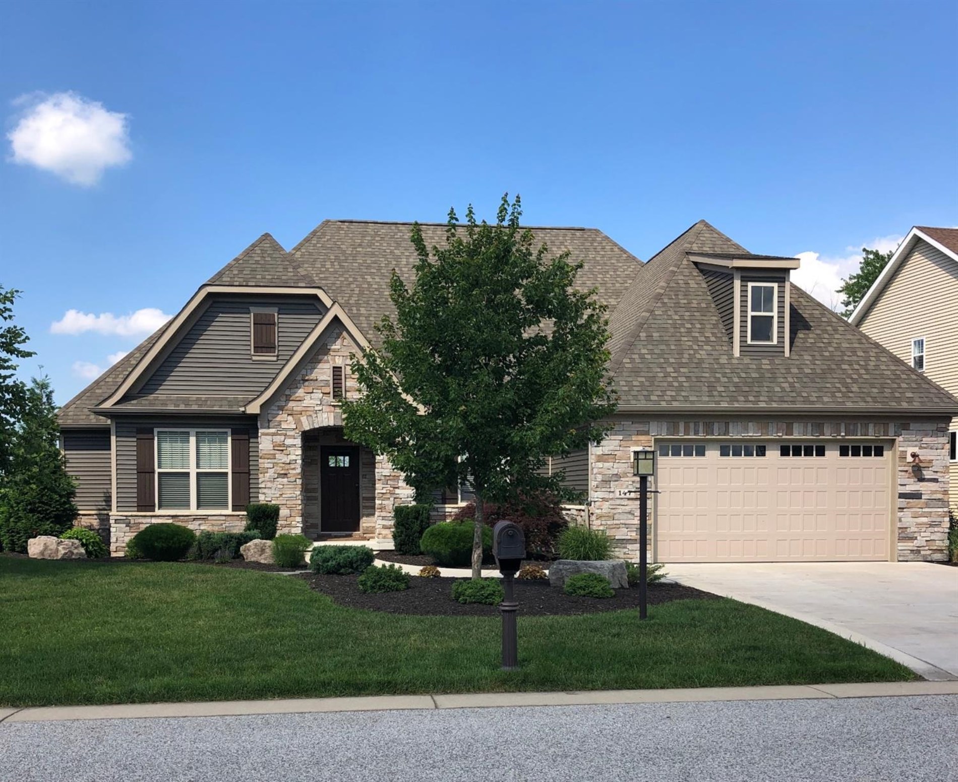147 Ridgeview Drive Valparaiso, IN 46385 - Photo 1 of 23 1900x1551