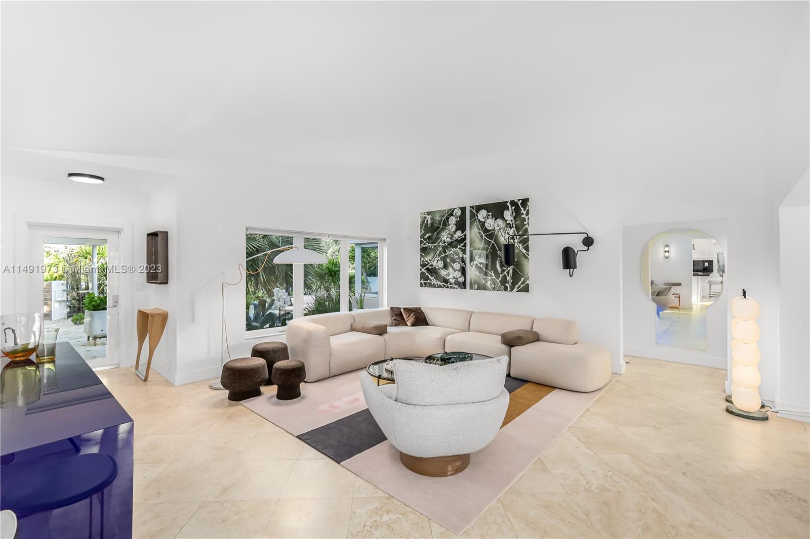 6010 Pine Tree Drive Miami Beach, FL 33140 - Photo 4 of 56