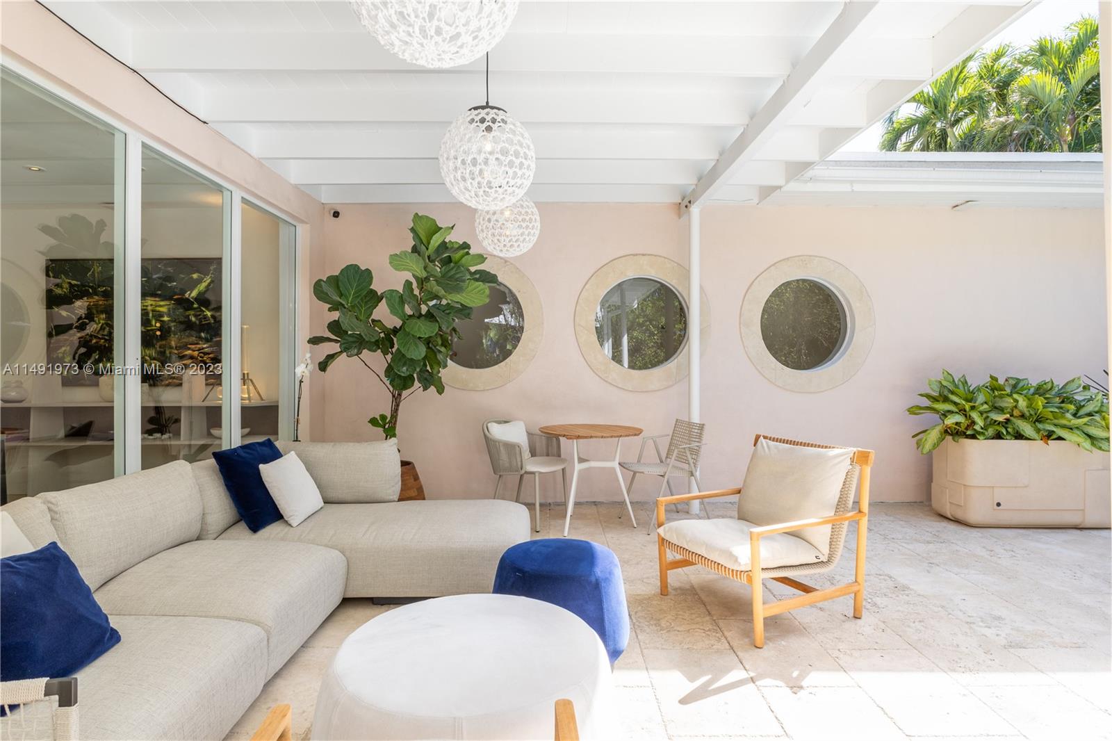 6010 Pine Tree Drive Miami Beach, FL 33140 - Photo 8 of 56