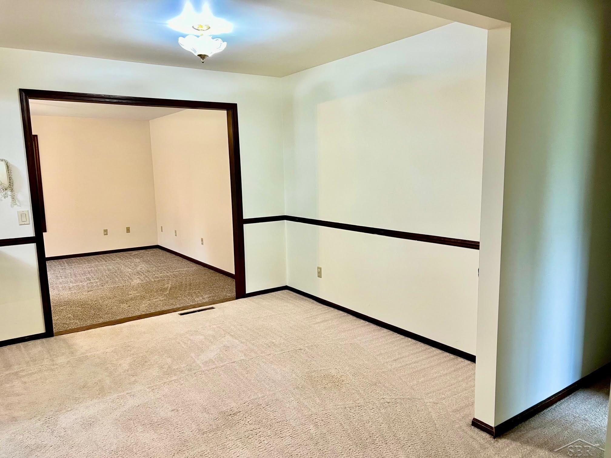 3335 Hemmeter Road Saginaw, MI 48603 - Photo 8 of 48 50154561-313e485b-6491-4675-a92a-fac99f8d5e24.JPG