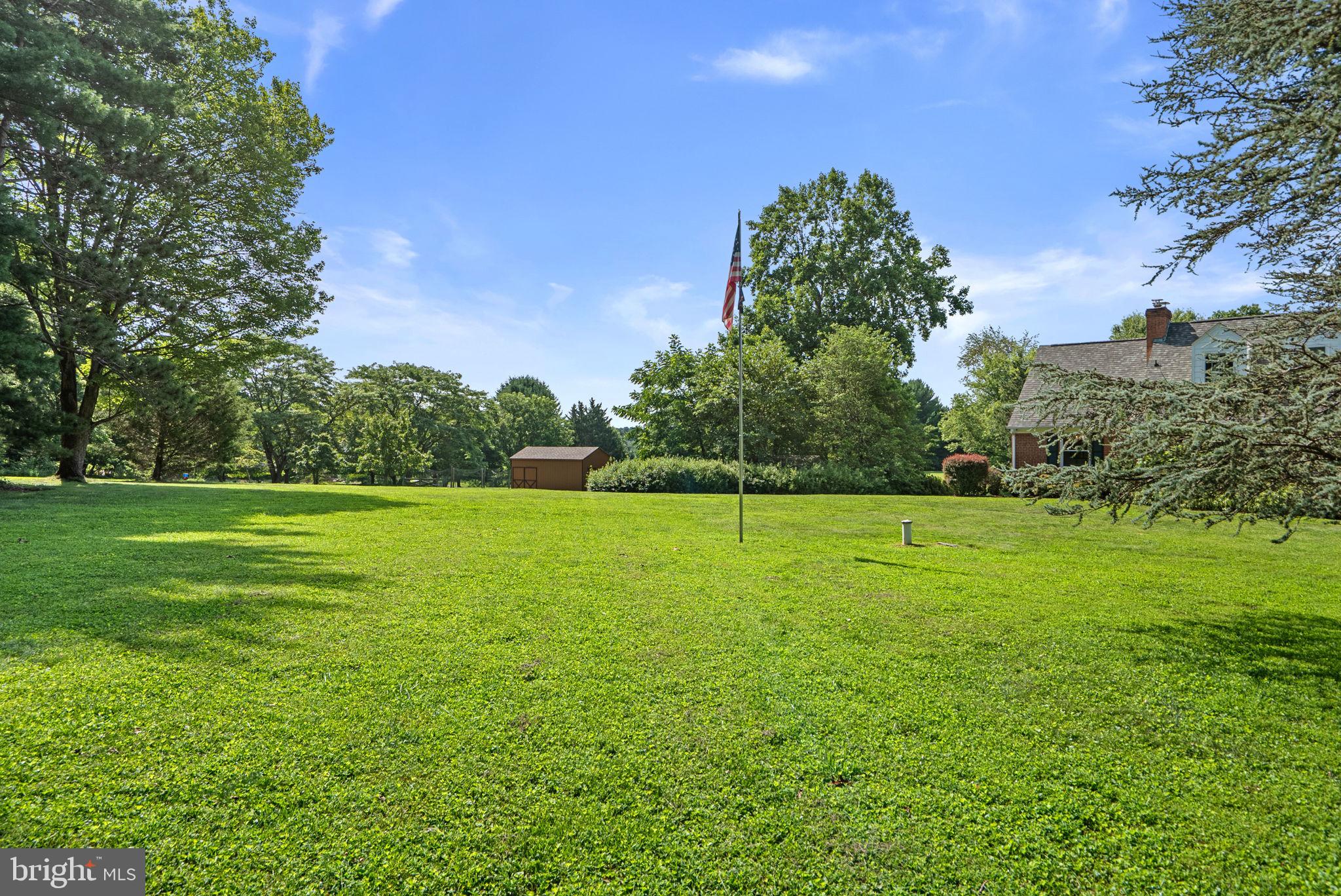 14697 Roxbury Road Glenelg, MD 21737 - Photo 37 of 45 Back Yard