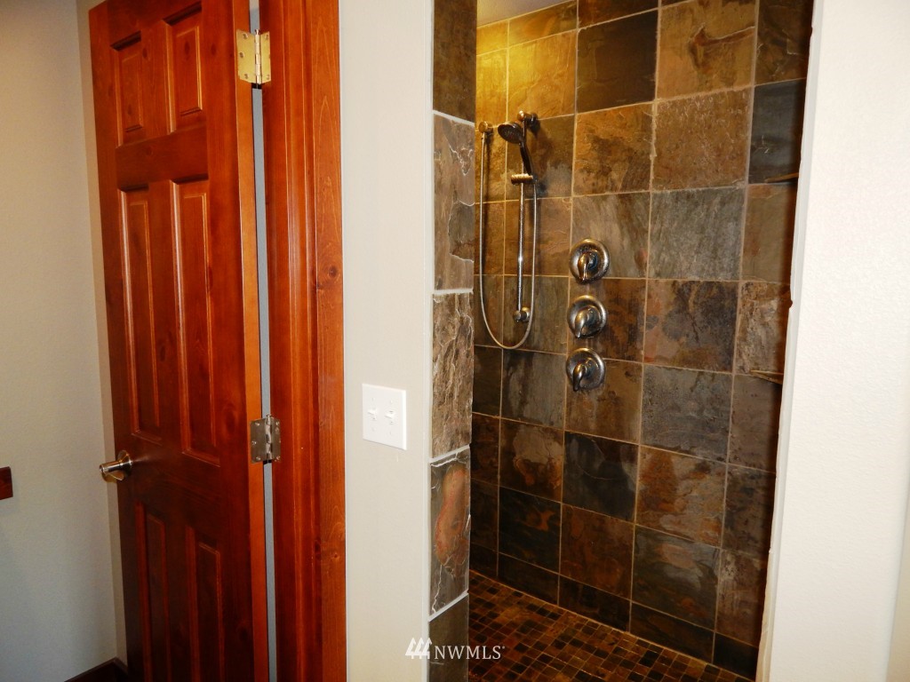 2705 Equus Ridge Lane Southwest Tenino, WA 98589 - Photo 13 of 25 Gallery Image 13