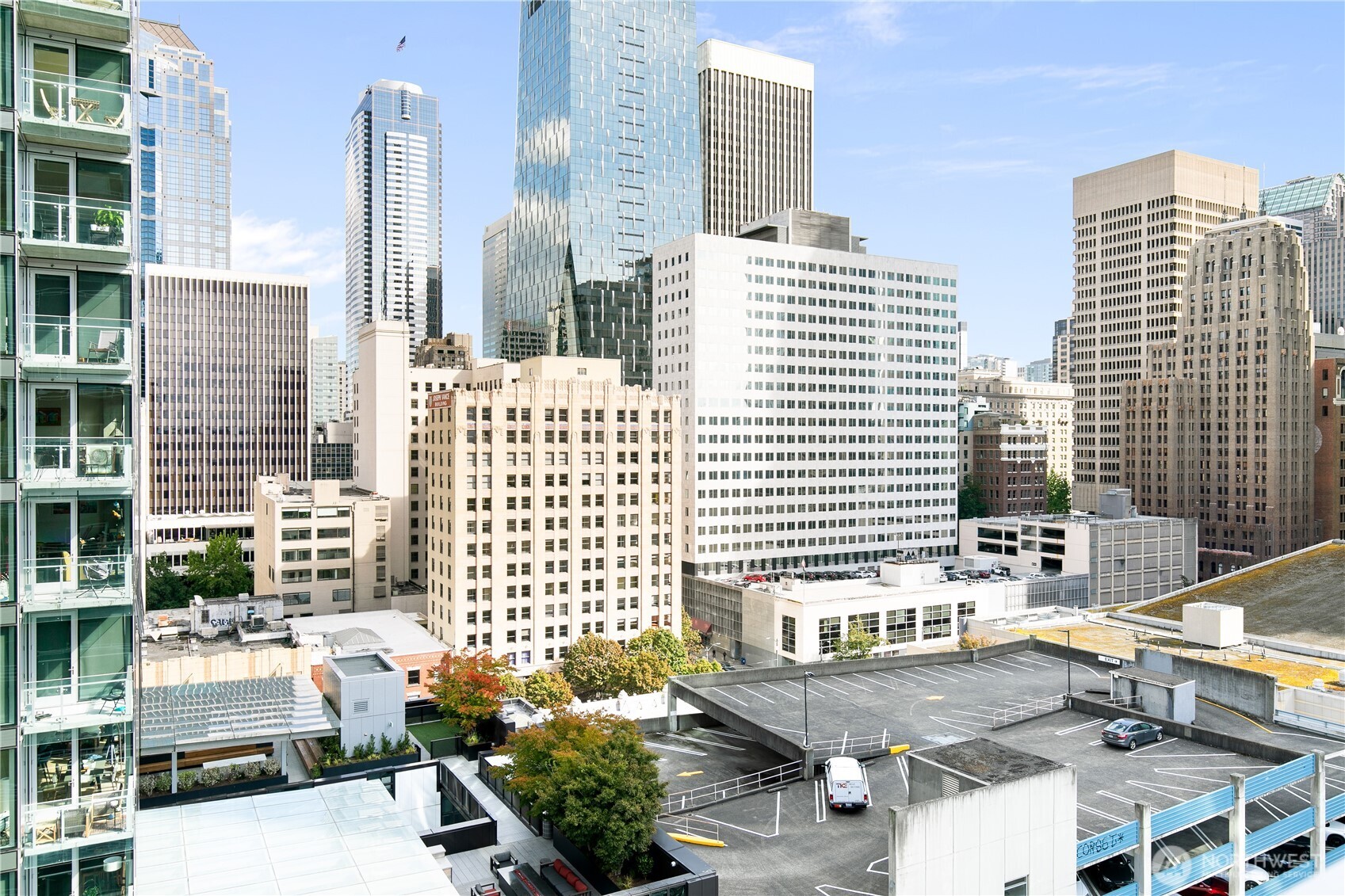 1415 2nd Avenue, Unit 1607 Seattle, WA 98101 - Photo 10 of 40 a picture of city view