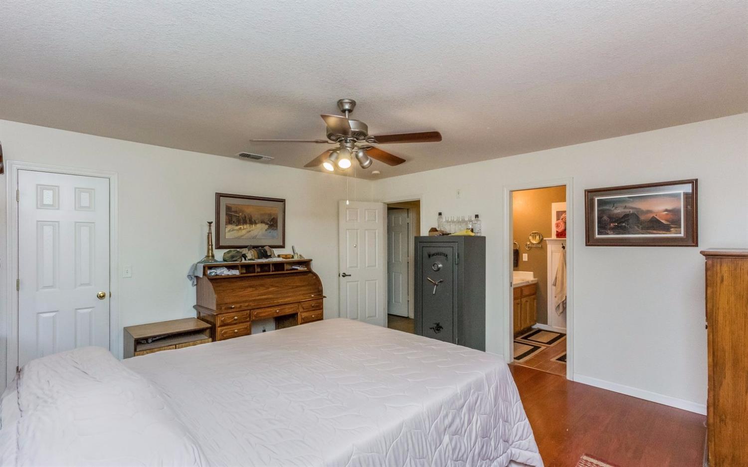20400 Nicholas Road Clovis, CA 93619 - Photo 11 of 29 Gallery Image 11