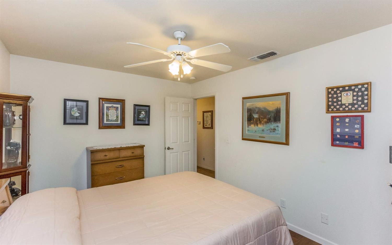 20400 Nicholas Road Clovis, CA 93619 - Photo 15 of 29 Gallery Image 15