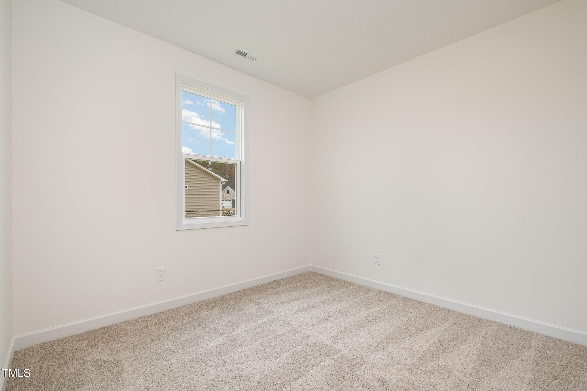 33 Barony Lane Smithfield, NC 27577 - Photo 19 of 25 019_dscf0020-edit_233