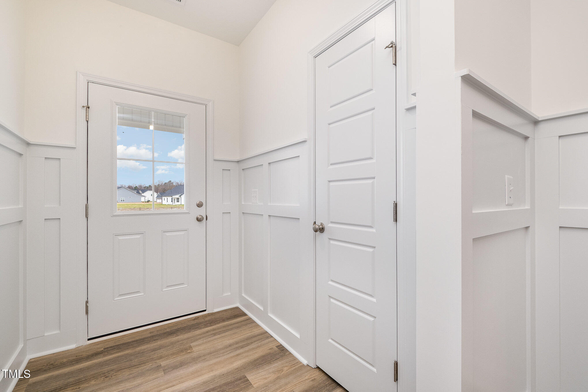 33 Barony Lane Smithfield, NC 27577 - Photo 3 of 25 003_dscf0015-edit_961