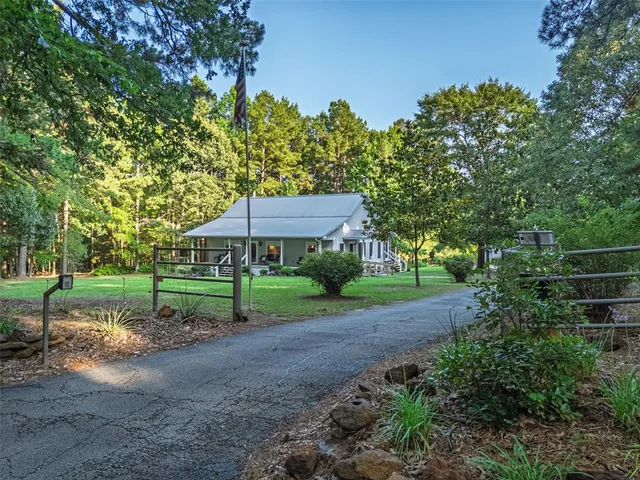 $588,973 | 329 County Road 2804, Alto, TX 75925