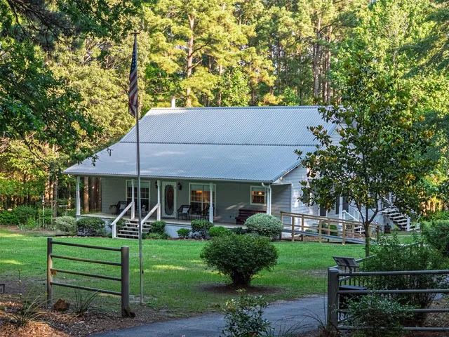 $588,973 | 329 County Road 2804, Alto, TX 75925