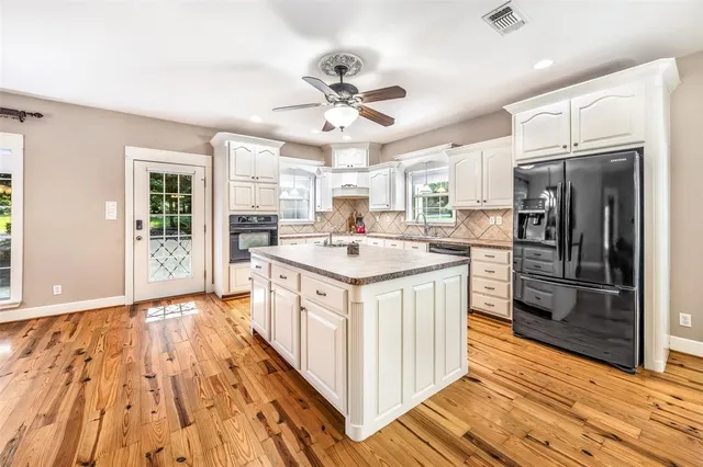 $588,973 | 329 County Road 2804, Alto, TX 75925