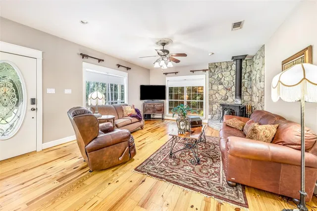 $588,973 | 329 County Road 2804, Alto, TX 75925