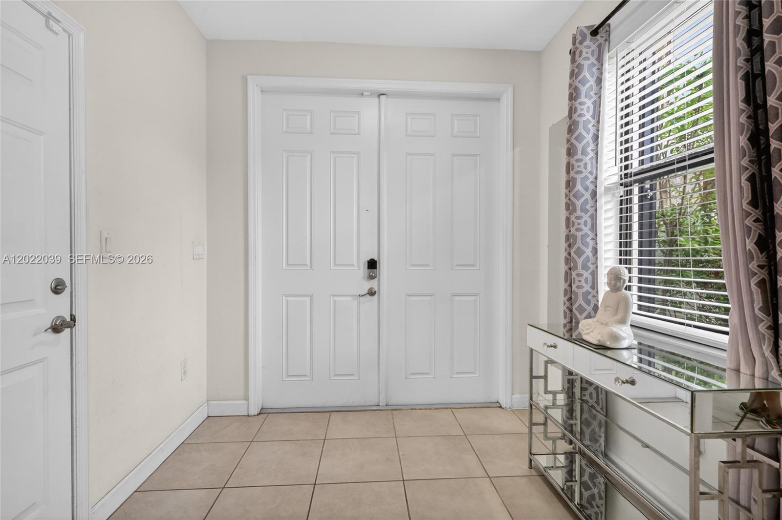 10400 West 35th Way Hialeah, FL 33018 - Photo 7 of 55