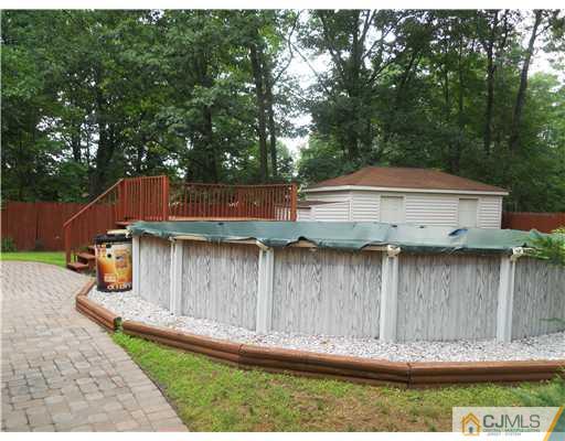 22 Boxwood Road Piscataway, NJ 08854 - Photo 4 of 18 Gallery Image 4