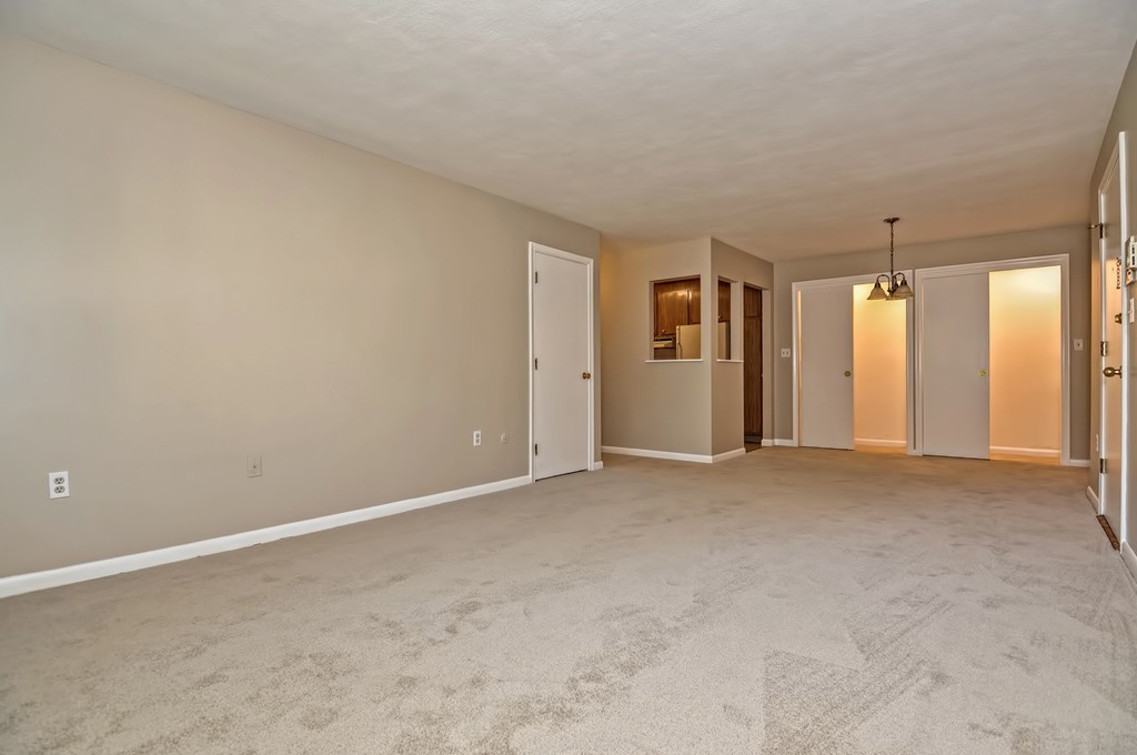 1323 Worcester Road, Unit E7 Framingham, MA 01701 - Photo 11 of 18