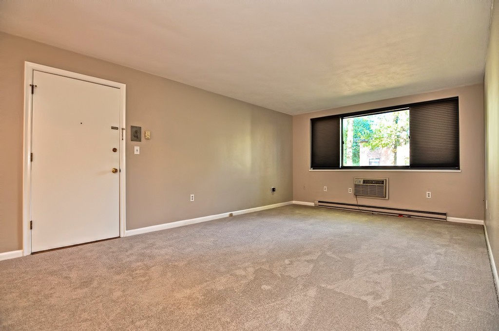 1323 Worcester Road, Unit E7 Framingham, MA 01701 - Photo 7 of 18