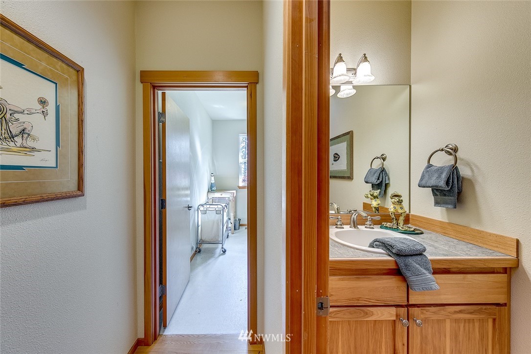 21969 President Point Road Northeast Kingston, WA 98346 - Photo 14 of 24 Gallery Image 14
