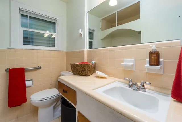 $2,399 | 3602 Ave Q 1/2, Unit UP, Galveston, TX 77550