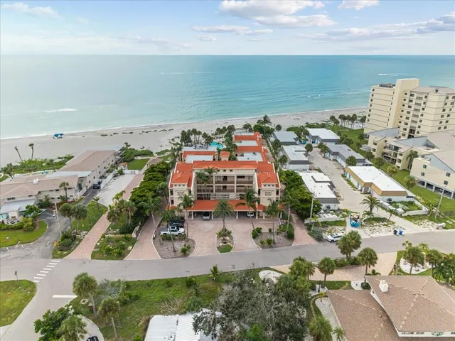 $13,000 | 718 Golden Beach Boulevard, Unit 1, Venice, FL 34285
