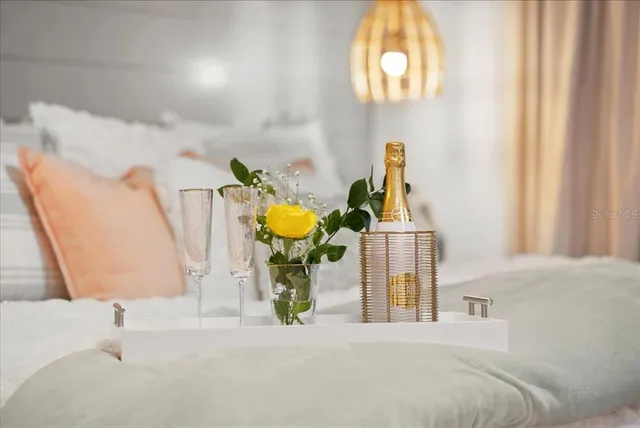 $13,000 | 718 Golden Beach Boulevard, Unit 1, Venice, FL 34285