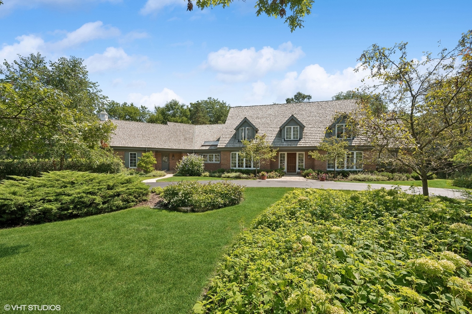 11 Bristol Road Northfield, IL 60093 - Photo 3 of 49