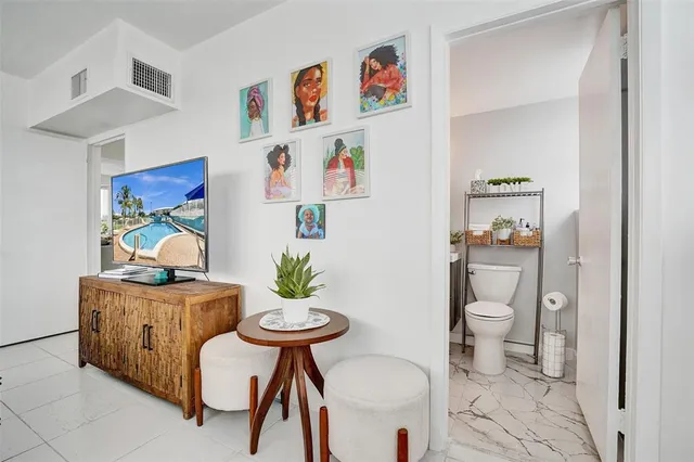 $425,000 | 1900 South Ocean Drive, Unit 301, Fort Lauderdale, FL 33316