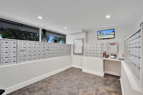 $425,000 | 1900 South Ocean Drive, Unit 301, Fort Lauderdale, FL 33316