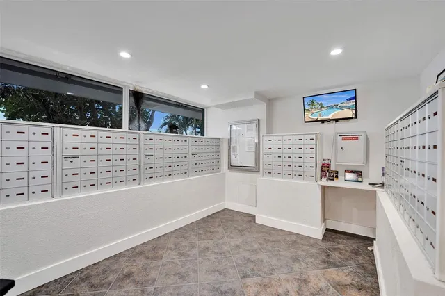 $425,000 | 1900 South Ocean Drive, Unit 301, Fort Lauderdale, FL 33316