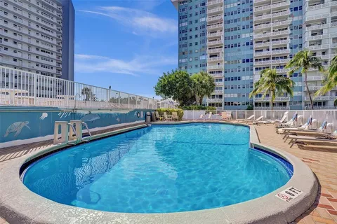 $425,000 | 1900 South Ocean Drive, Unit 301, Fort Lauderdale, FL 33316