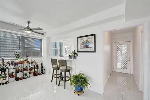 $425,000 | 1900 South Ocean Drive, Unit 301, Fort Lauderdale, FL 33316