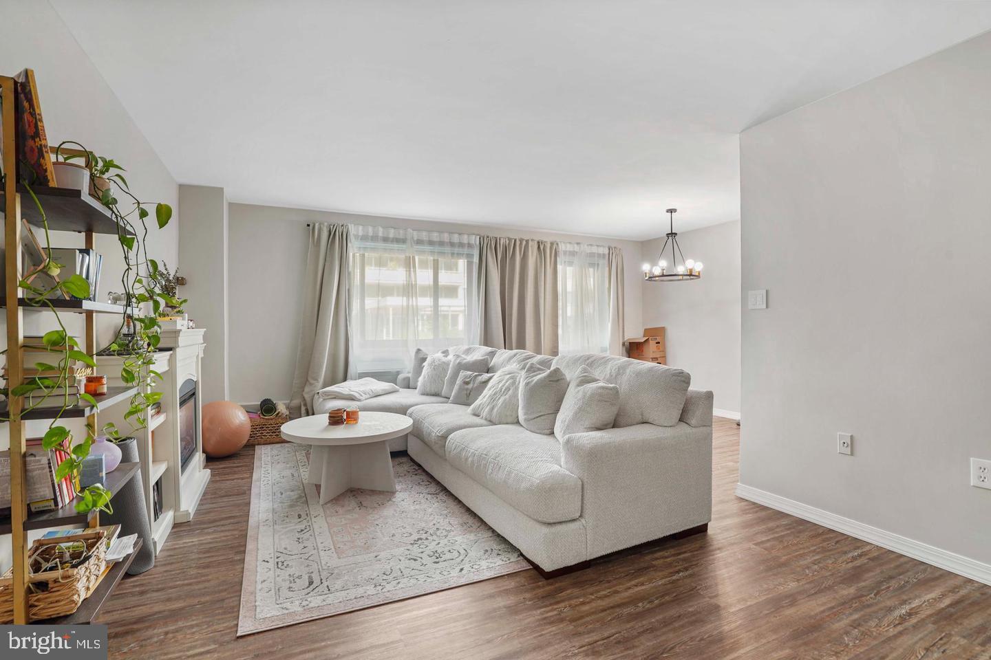 1200 South Arlington Ridge Road, Unit 314 Arlington, VA 22202 - Photo 3 of 17