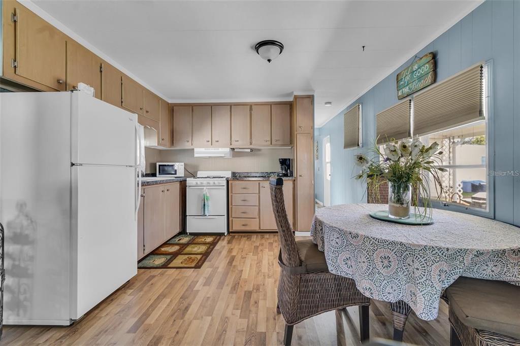 11200 Walsingham Road, Unit 124 Largo, FL 33778 - Photo 11 of 21