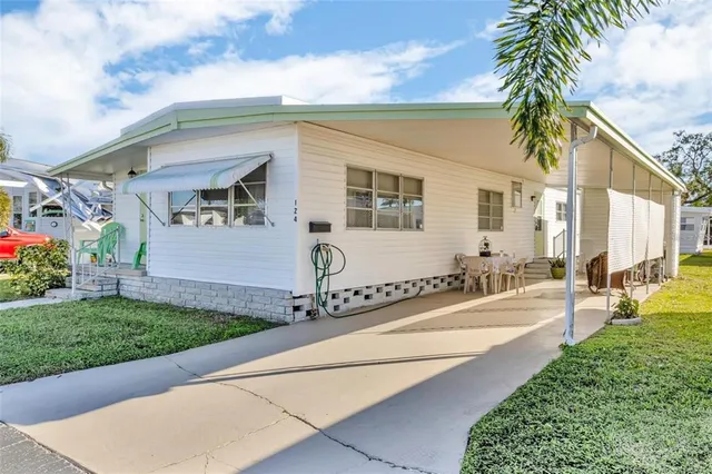 $109,000 | 11200 Walsingham Road, Unit 124, Largo, FL 33778