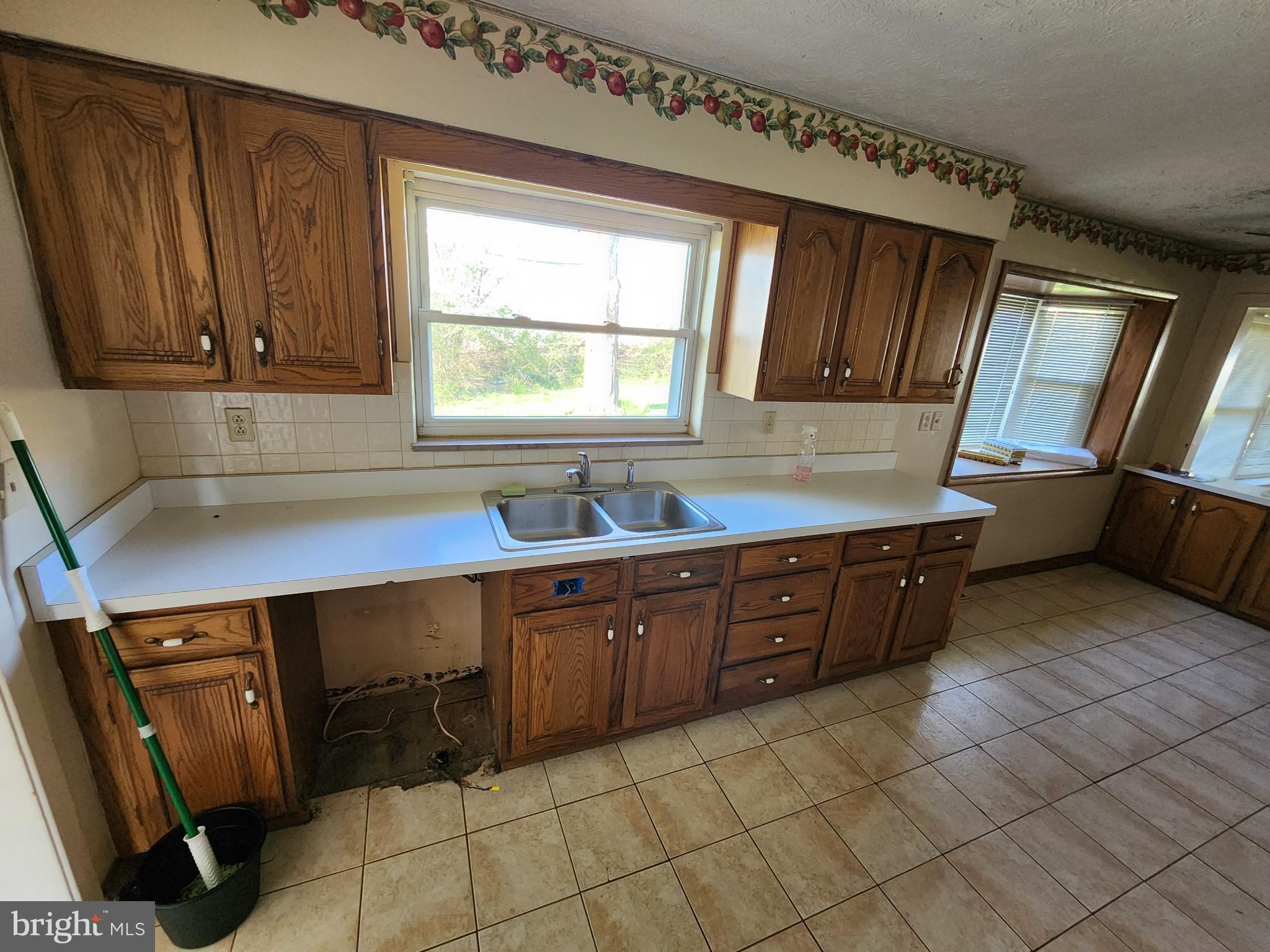 5504 Big Tyler Road Charleston, WV 25313 - Photo 20 of 35